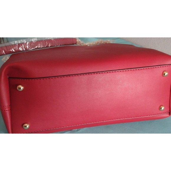 Matthew and Julian Bags Closet Clearout Mathew Julian Red Triple